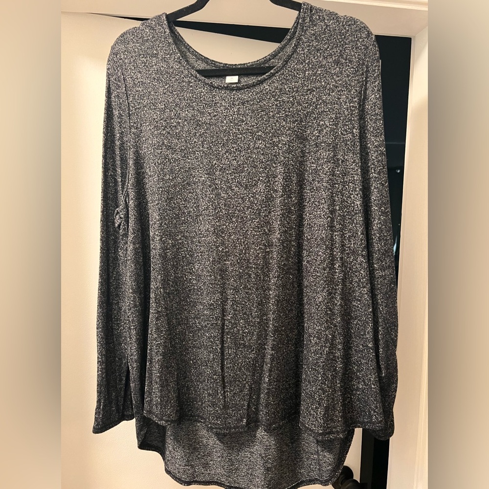 Old Navy Charcoal lounge textured top